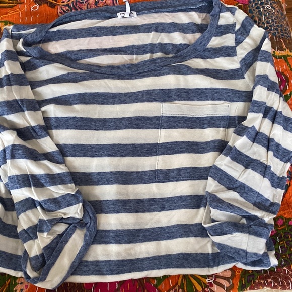 2 splendid maternity tshirts size S/M - Picture 10 of 10